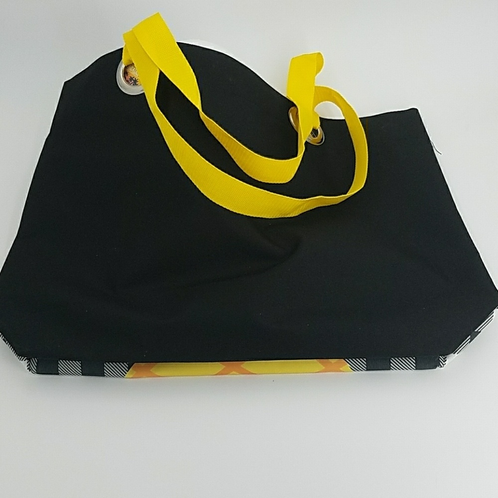 🆕Beach ready Bag - Picture 2 of 3